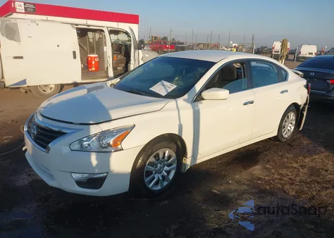 2015 Nissan Altima 2.5 S из США, поврежденный, VIN 1N4AL3APXFN304396